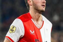 JJB-莱万多夫斯基在利物浦比赛中赛事规则更新，战术调整引发热议！的简单介绍