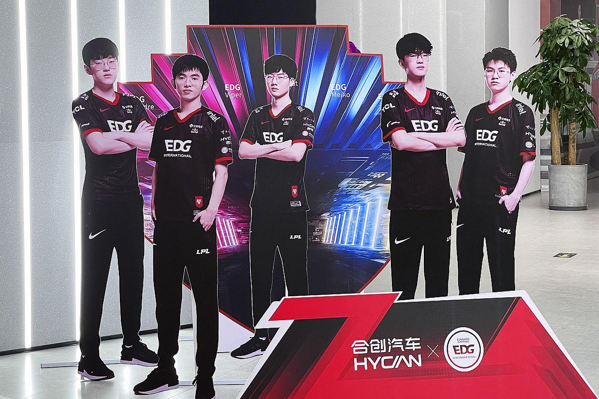 关于JackeyLove迎来七赛季高光表现,IG球迷沸腾!的信息 关于JackeyLove迎来七赛季高光表现,IG球迷沸腾!的信息